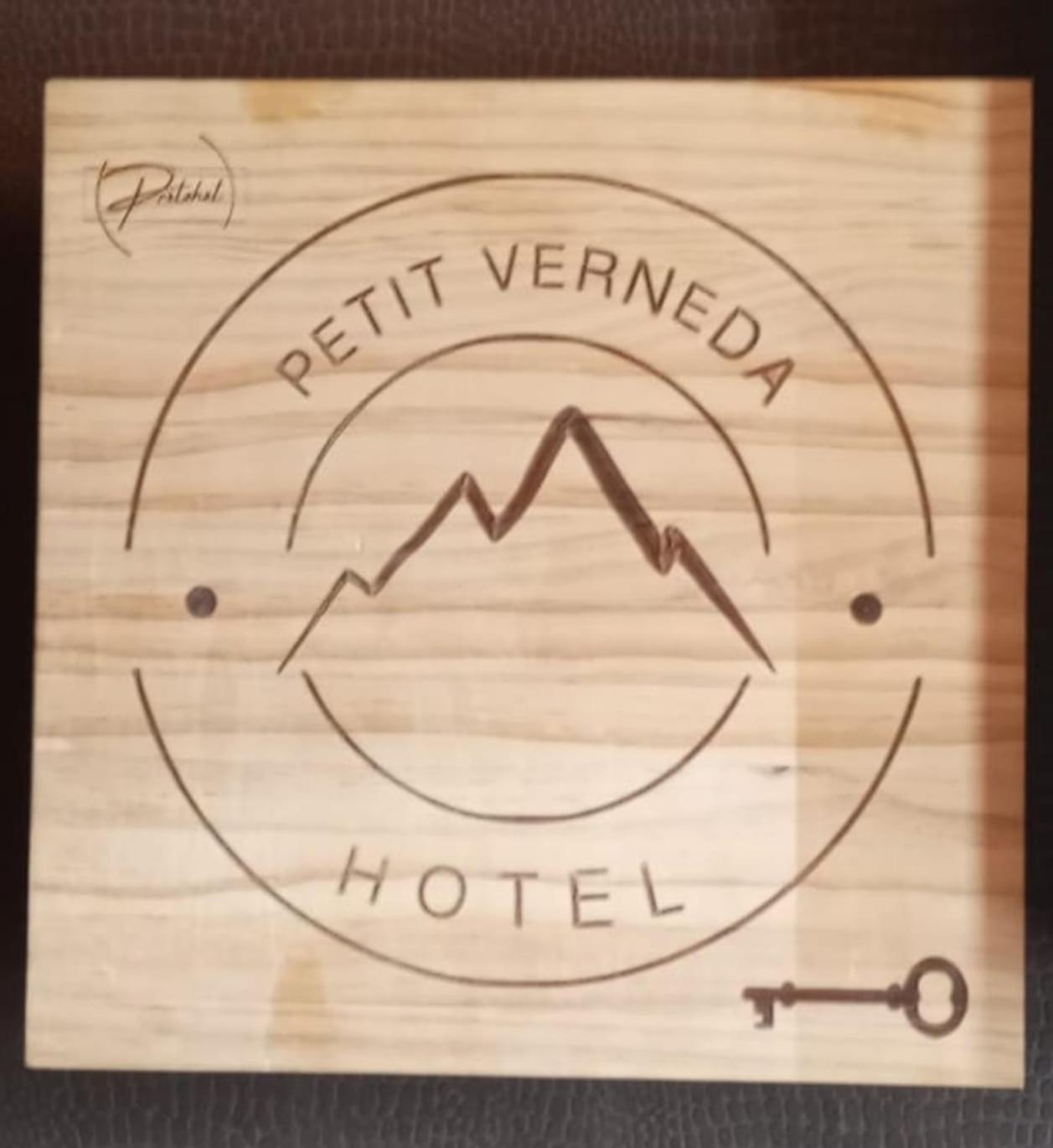 Petit Verneda Casau Εξωτερικό φωτογραφία